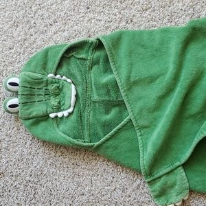 Pottery Barn Kids alligator hooded bath towel